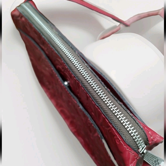 Patricia Nash Vallata Shoulder Bag In Tooled Magenta Leather W/Warranty P891244 - Picture 5 of 15